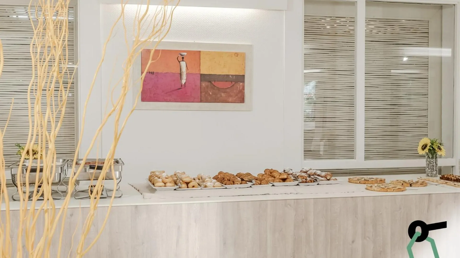Hotiday Room Collection - Lacona Hotel